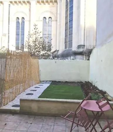 아파트 Le Jeanne D'arc Avec Sa Terrasse By Unsejouranancy Fr 낭시